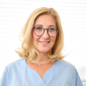 Agnes Bugdol Assistenz, Implantologie, Hygienebeauftragte, Qualitätsmanagement